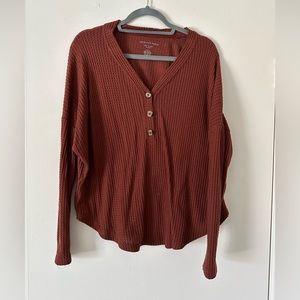 American Eagle Waffle Knit Henley - Size Medium